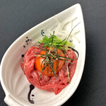 【西院駅すぐ】焼肉 大黒戎｜“魅惑の子丼”が評判の肉酒場！