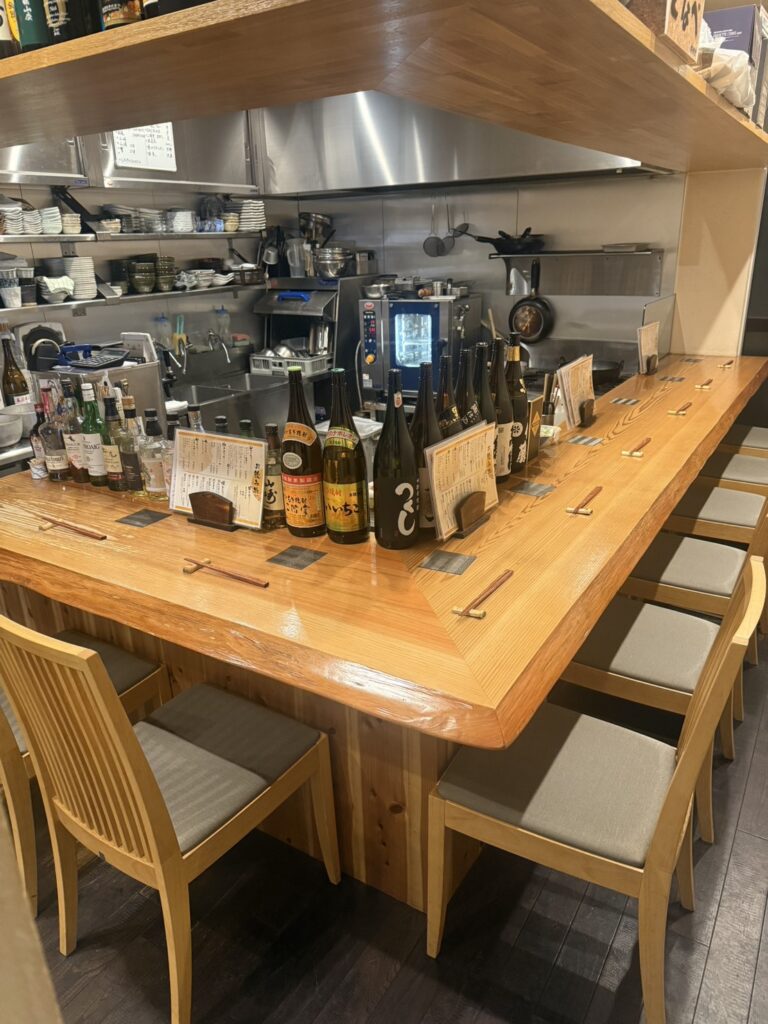 『西院 わた邉』毎朝仕入れの鮮魚が評判|“旨い魚”を食べるならここ。