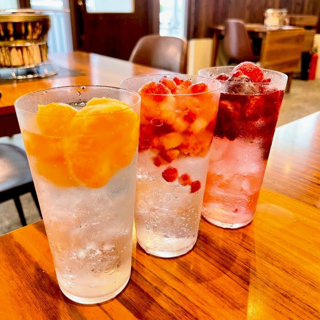 【四条大宮】大衆酒場鶏焼肉 味鶏｜朝引き京赤地鶏を七輪炭火焼きで！