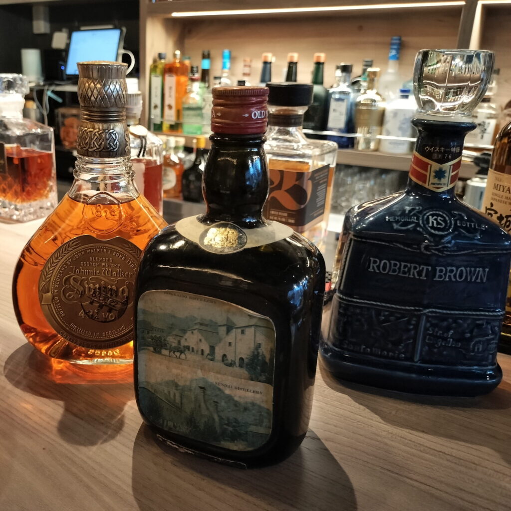 【四条大宮】お酒の美術館｜ノーチャージでレアウイスキーを楽しむバー