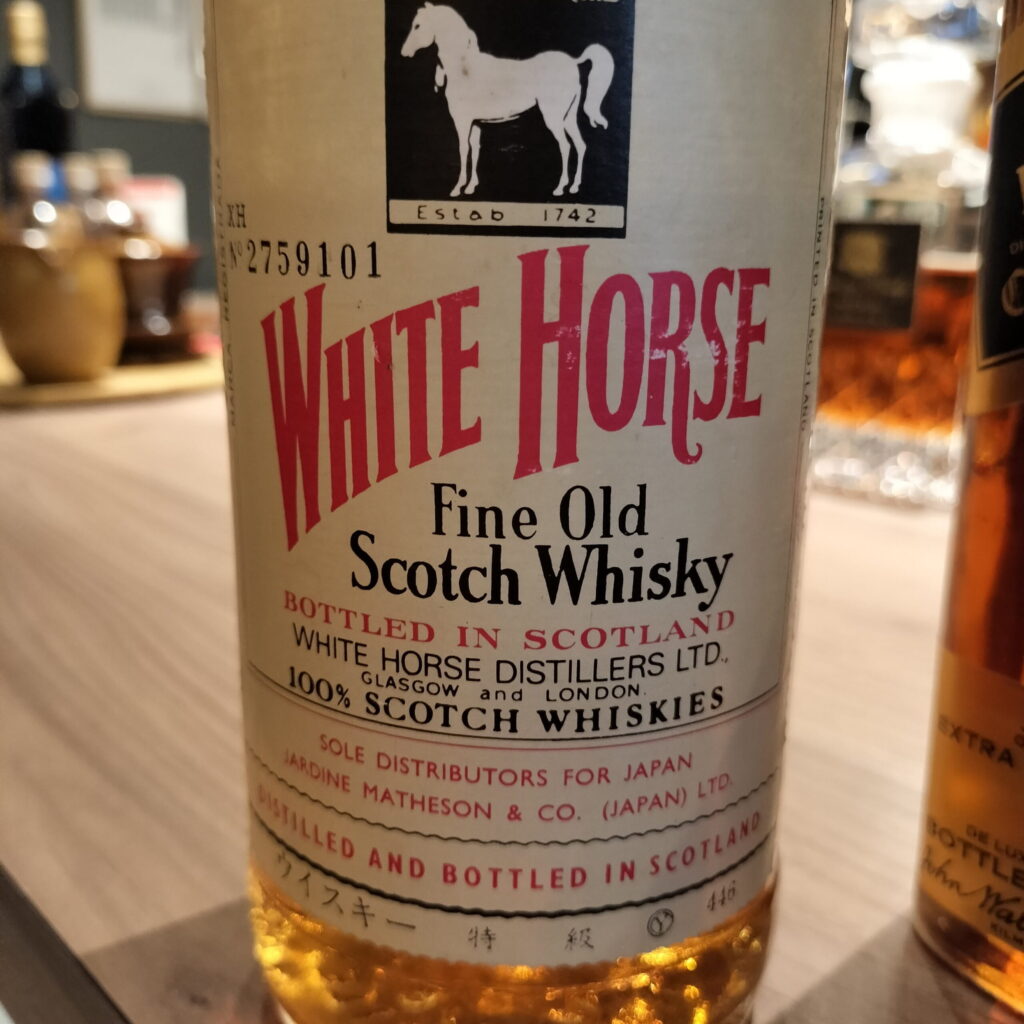 【四条大宮】お酒の美術館｜ノーチャージでレアウイスキーを楽しむバー