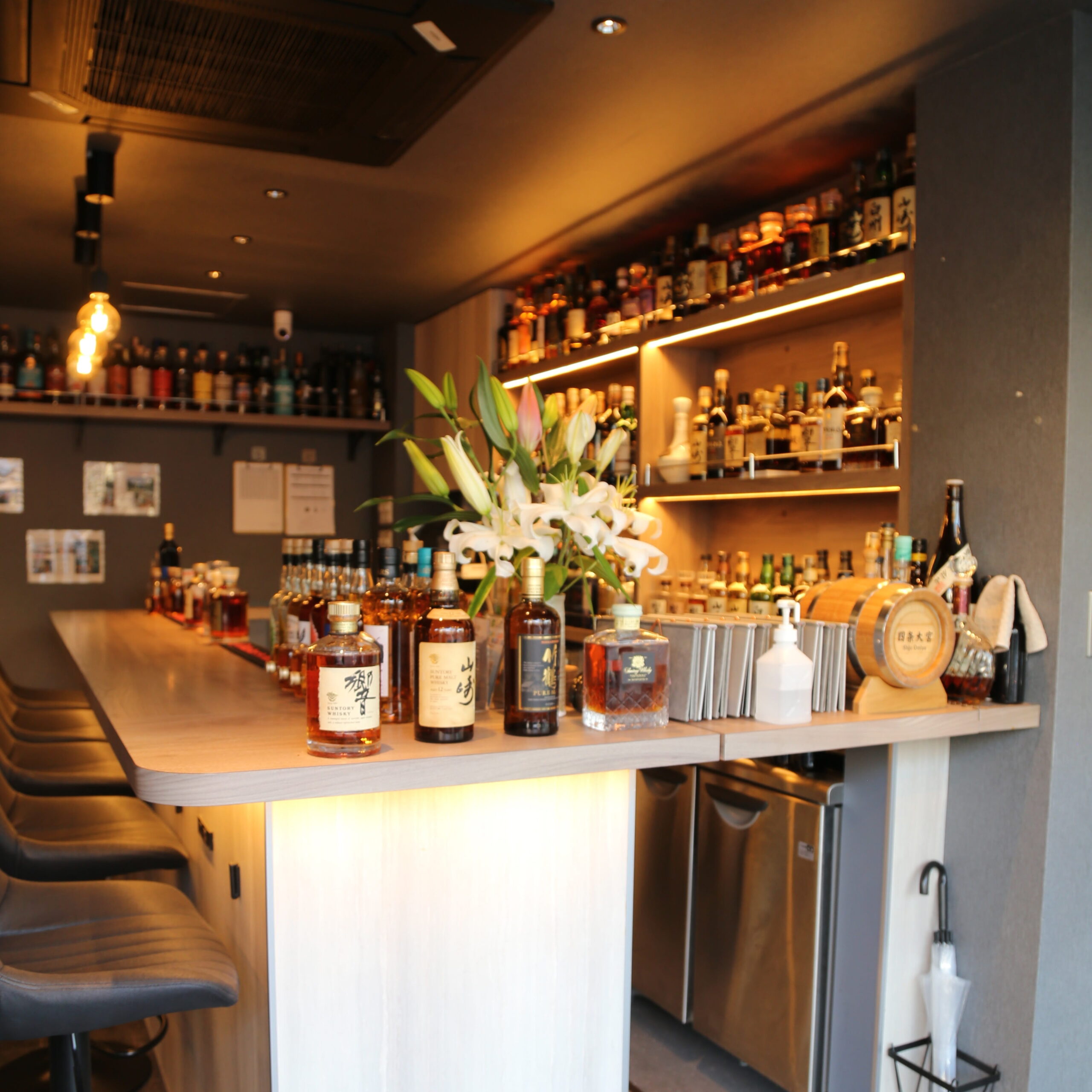 【四条大宮】お酒の美術館｜ノーチャージでレアウイスキーを楽しむバー