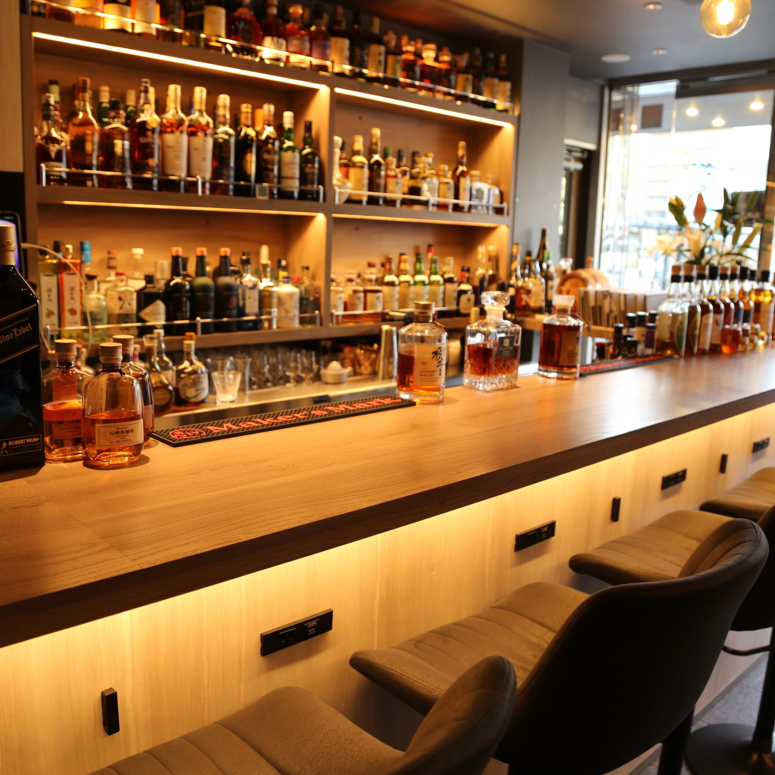 【四条大宮】お酒の美術館｜ノーチャージでレアウイスキーを楽しむバー
