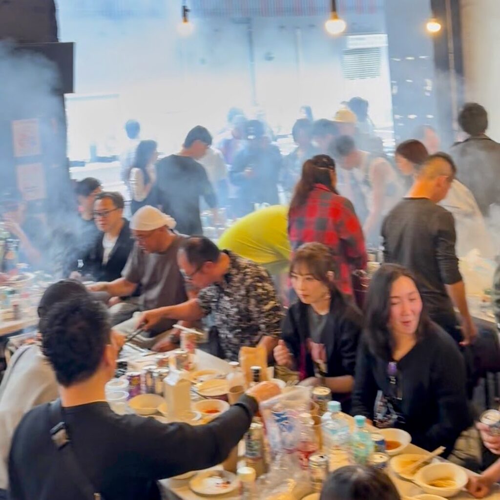 【AZUKIYA 第2回BBQ】総勢112名！四条大宮で知らない人同士が繋がる大宴会｜バーベキューコート339