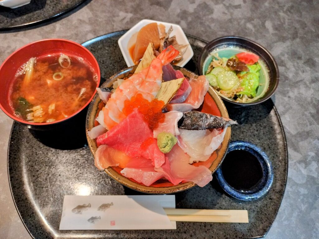 西院 海鮮酒場 くれよん食堂