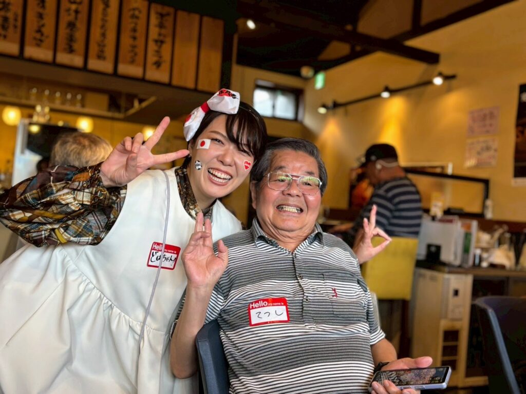 【オフ会レポ】初参加10名 24歳〜77歳が大熱狂!西院『オトコマエ食堂』の日曜昼飲みサッカー観戦